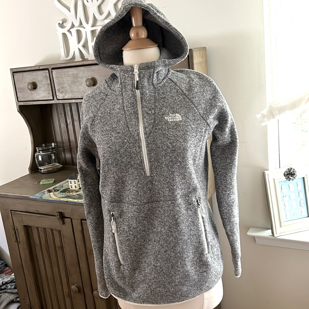 North Face 1/4 zip jacket